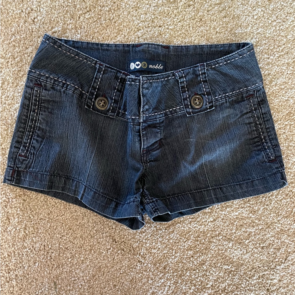 Woman’s jean shorts